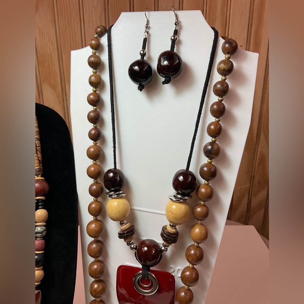 Jewelry Bundle #10 - Picture 2 of 7